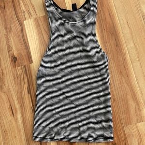 XS racer back tank
